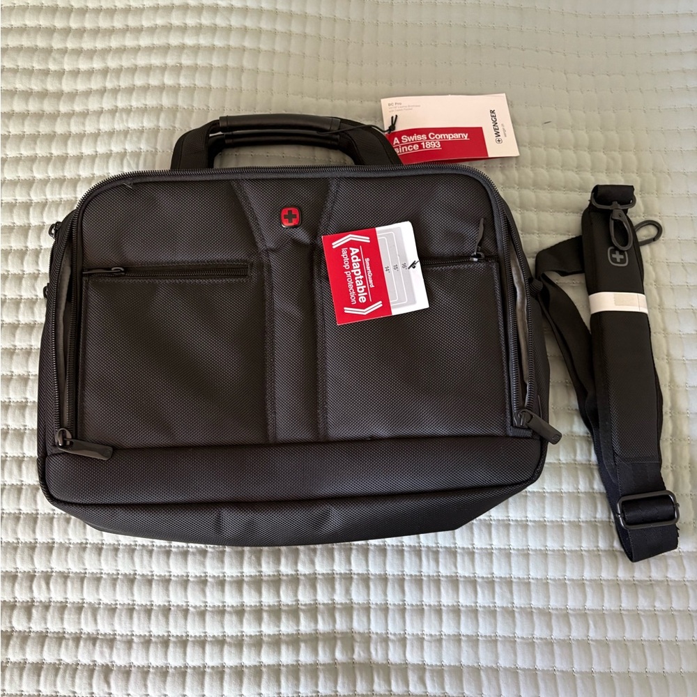 Wenger BC Pro 14" - 16" Laptop Briefcase with Tablet Pocket NWT A Swiss Company